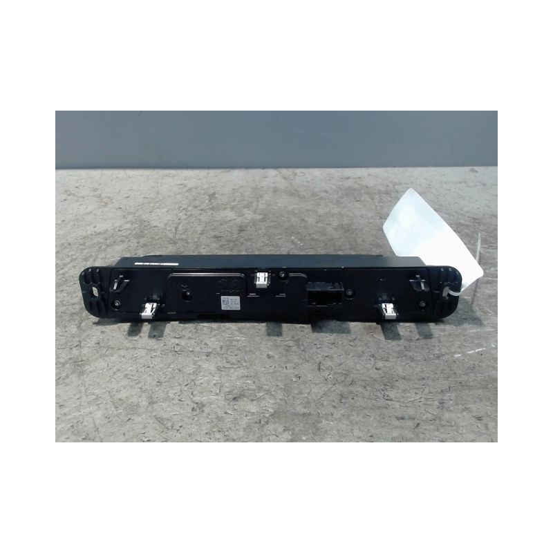 BOUTON DE WARNING CITROEN C5 AIRCR.