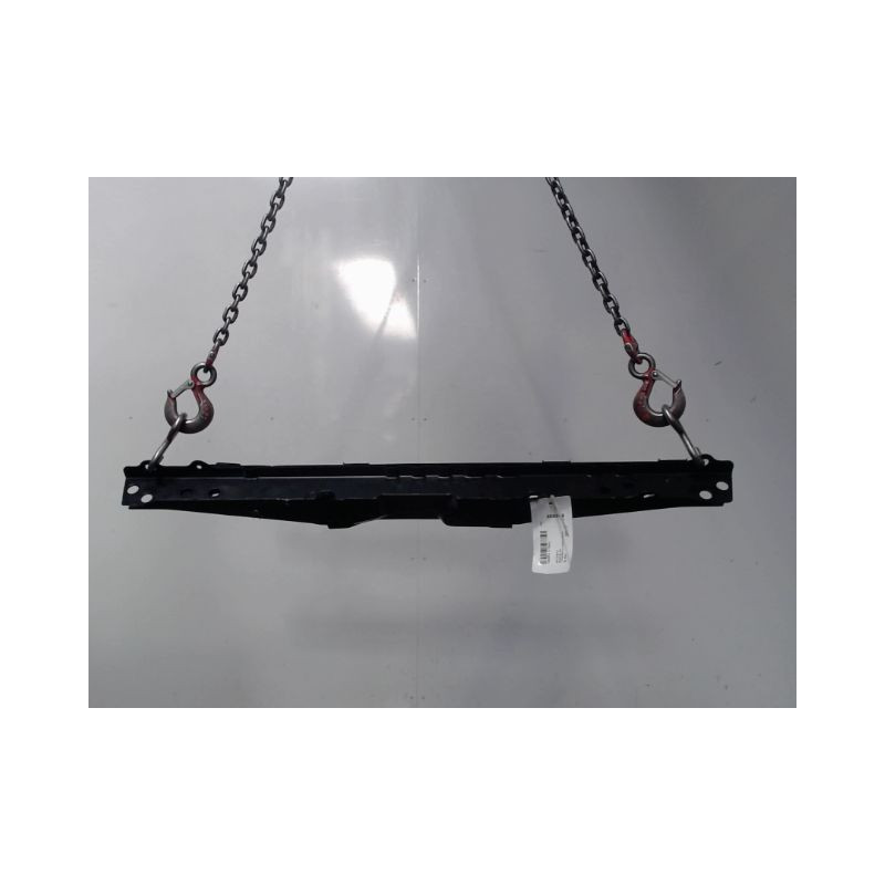 TRAVERSE SUPERIEURE ARMATURE AVANT NISSAN X-TRAIL