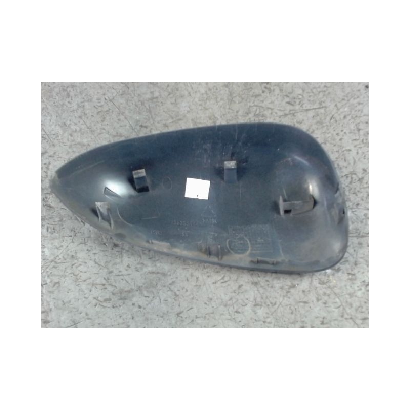 CARENAGE RETROVISEUR EXTERIEUR GAUCHE LANCIA DELTA