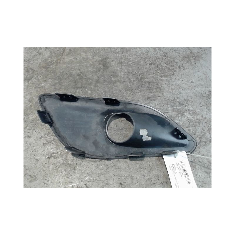 OBTURATEUR PHARE ADDITIONNEL PARE-CHOC AVG PEUGEOT 308 2011-