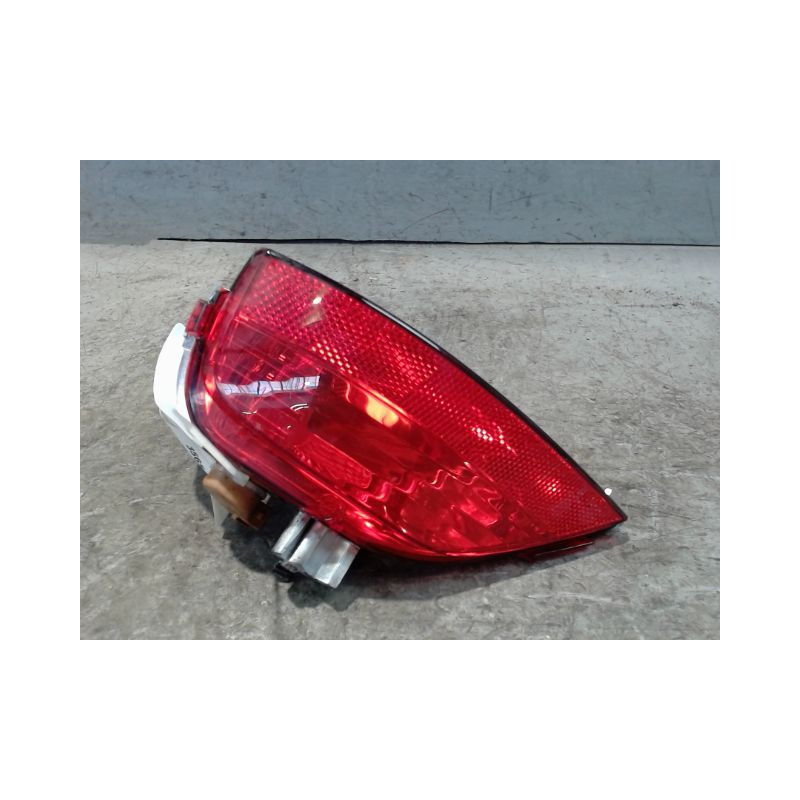 FEU BROUILLARD ARRIERE GAUCHE RENAULT CAPTUR