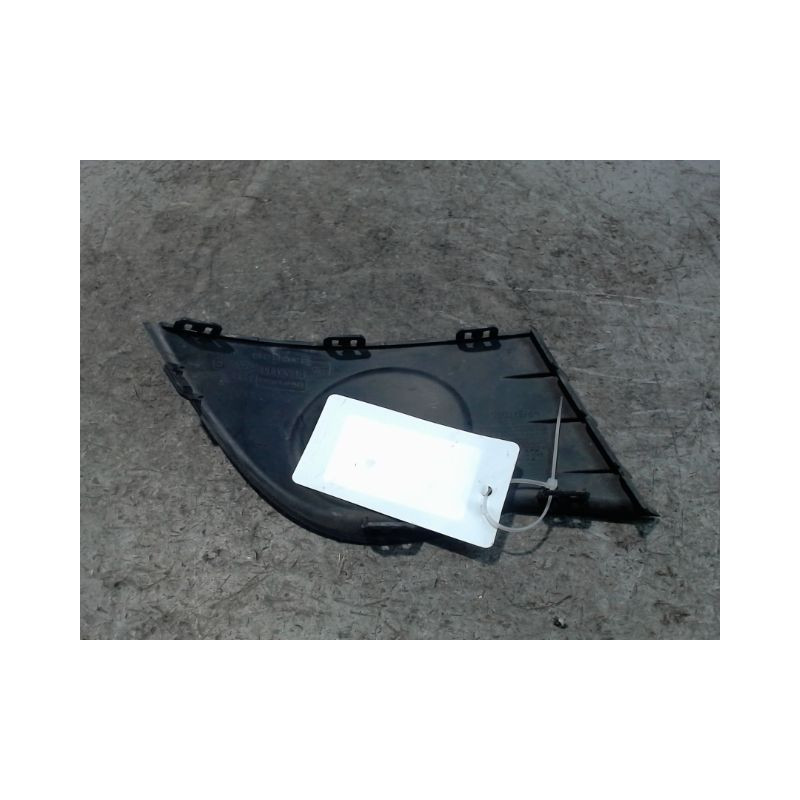 OBTURATEUR PHARE ADDITIONNEL PARE-CHOC AVG RENAULT CLIO III 2007-