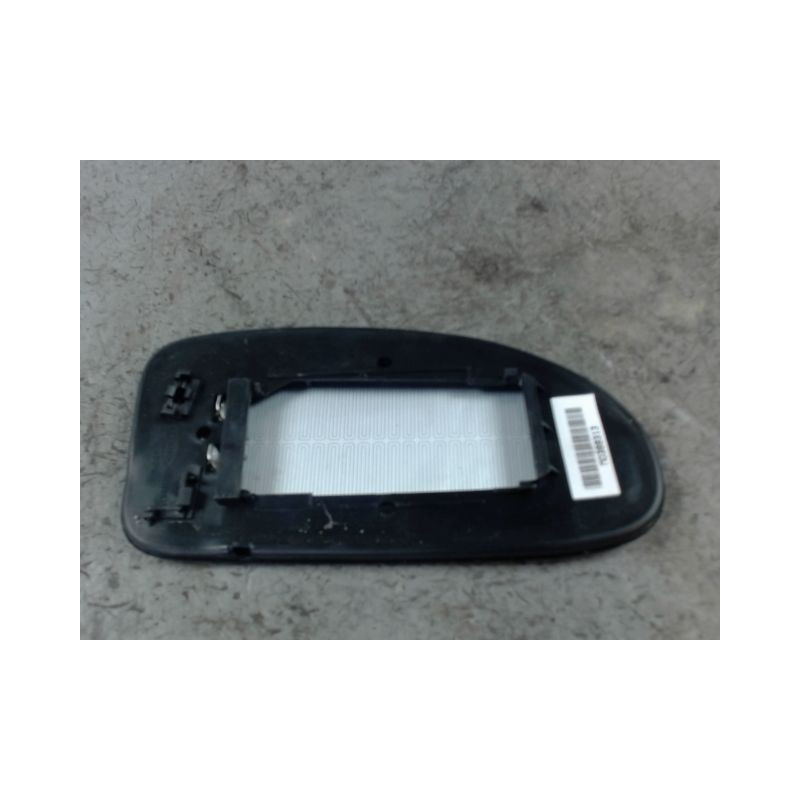 GLACE RETROVISEUR EXT G FORD FOCUS 98-04