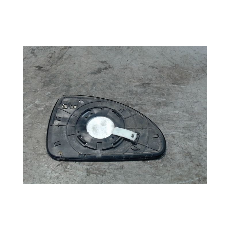 GLACE RETROVISEUR EXT G KIA CEE-D