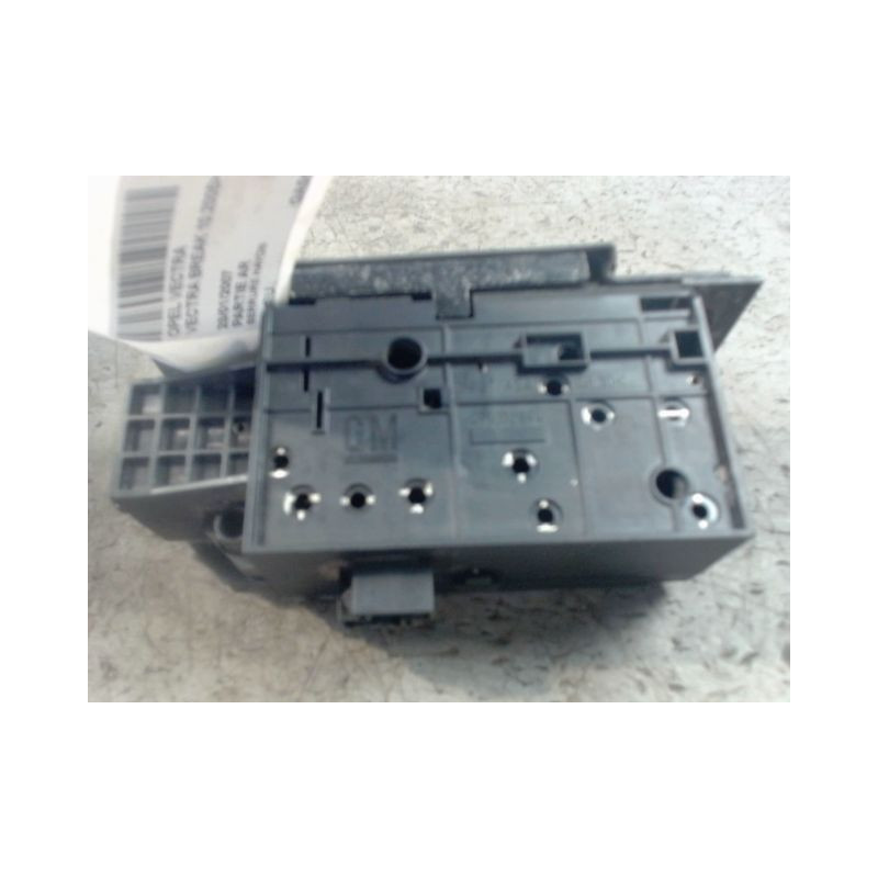 SERRURE HAYON  OPEL VECTRA BREAK 2005-