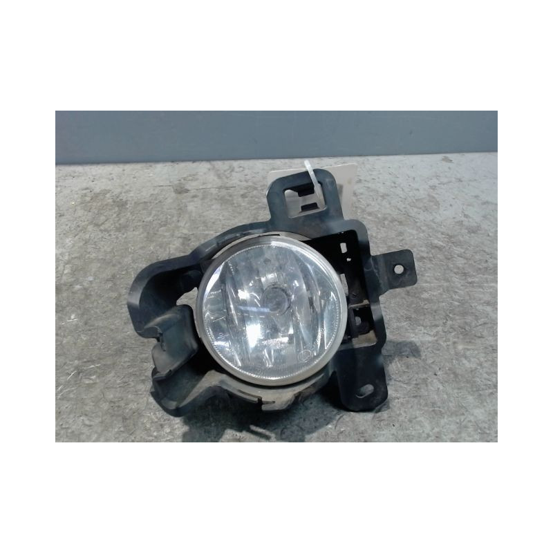 PHARE ANTIBROUILLARD AVANT GAUCHE PEUGEOT 208