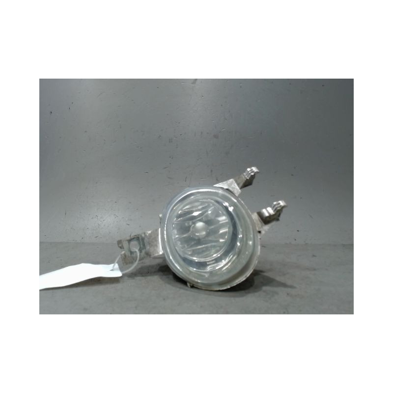 PHARE ANTIBROUILLARD AVANT DROIT PEUGEOT 206