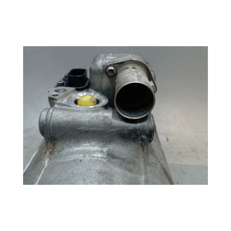 COMPRESSEUR AIR CONDITIONNE MERCEDES CLASSE E