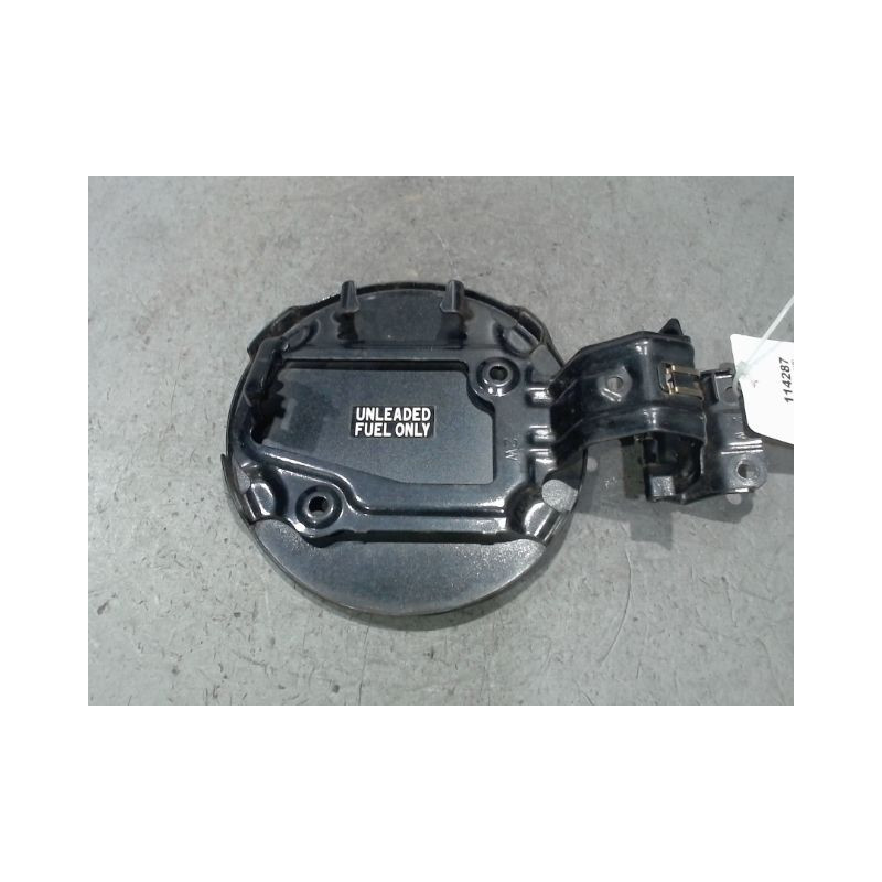 VOLET DE TRAPPE CARBURANT TOYOTA U.CRUISER