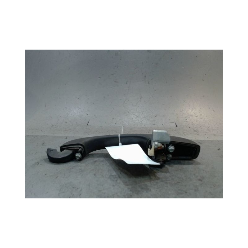POIGNEE EXTERIEURE PORTE AVANT DROIT DODGE CALIBER