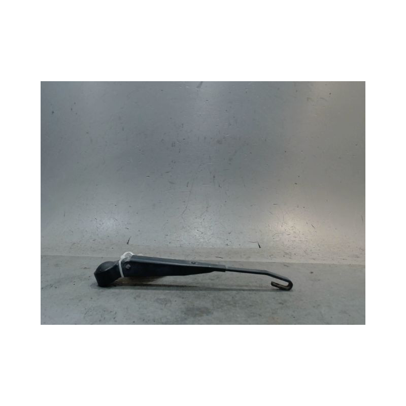 BRAS ESSUIE-GLACE ARRIERE DODGE CALIBER