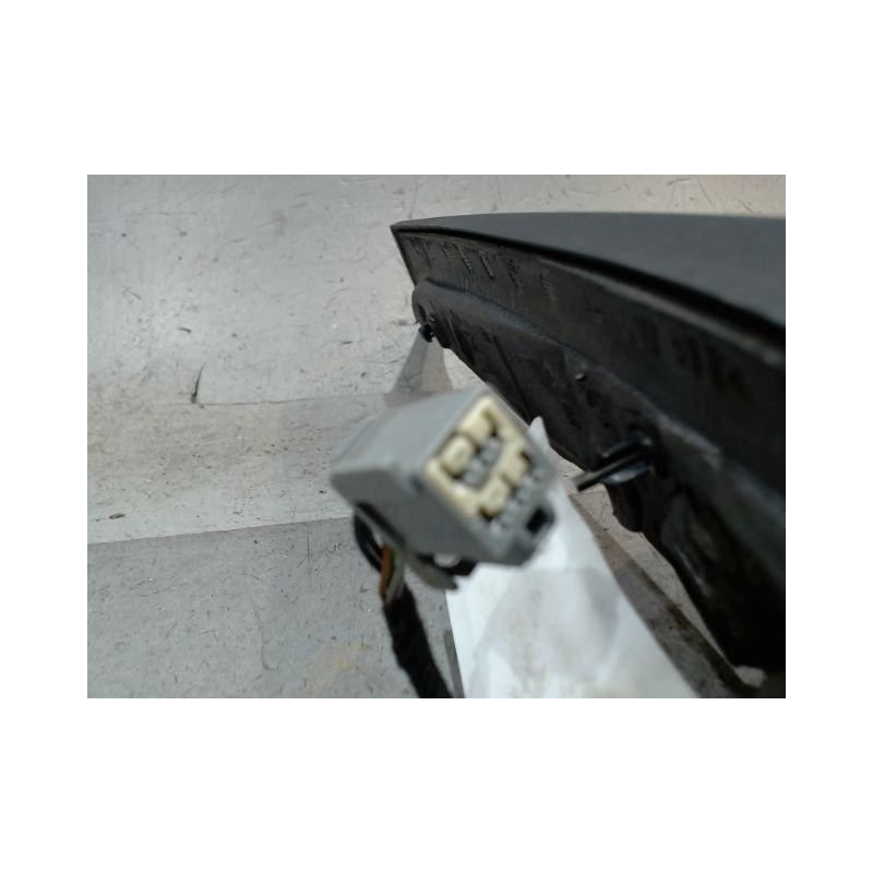RETROVISEUR EXTERIEUR ELECTRIQUE GAUCHE FORD FOCUS