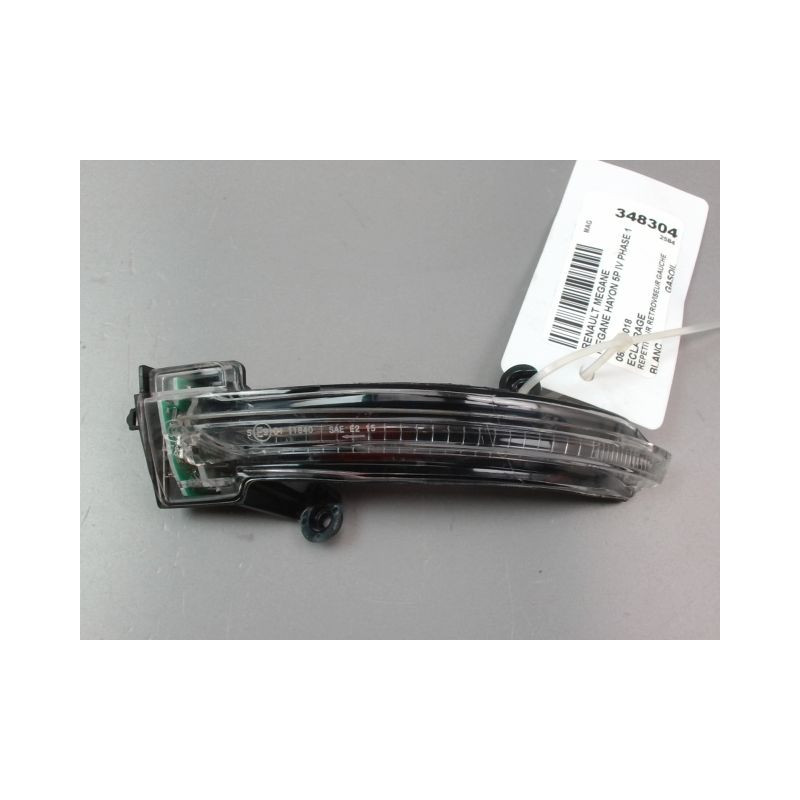 REPETITEUR RETROVISEUR GAUCHE RENAULT MEGANE IV PHASE 1 2015-