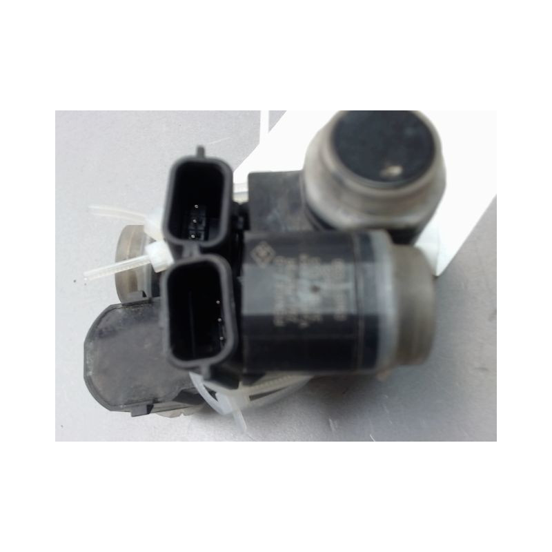 CAPTEUR AIDE STATIONNEMENT AVANT RENAULT MEGANE COUPE III Phase 3 2013-...