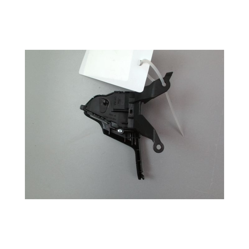 COMMANDES VOLANT DROIT FORD KUGA
