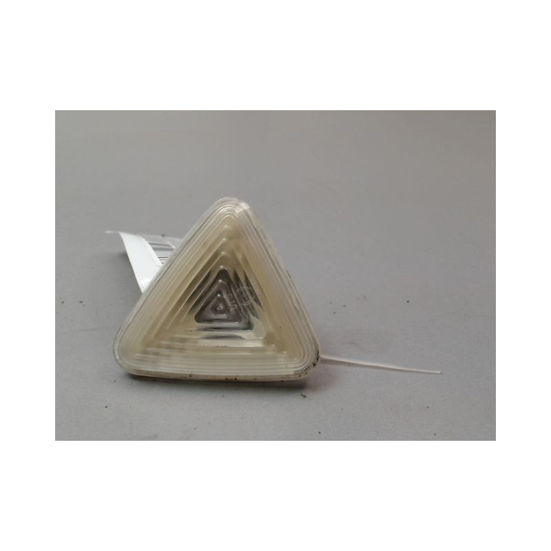 REPETITEUR AILE GAUCHE RENAULT KANGOO BREAK II Phase 1 2008-2013