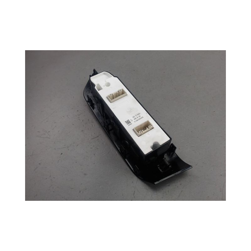 COMMANDE LEVE-GLACE PORTE AVG MAZDA CX-5