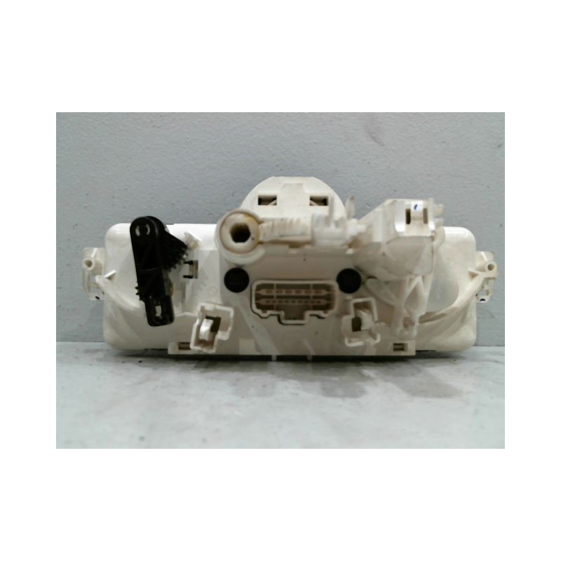COMMANDE DE CHAUFFAGE RENAULT CLIO III 2005-