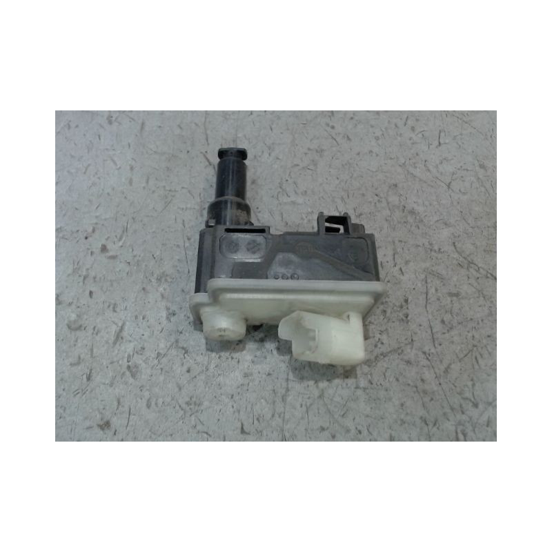 ACTIONNEUR TRAPPE CARBURANT RENAULT CLIO