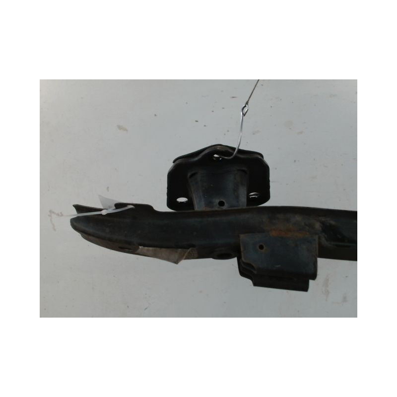 RENFORT PARE-CHOC ARRIERE  B.M.W. SERIE 1