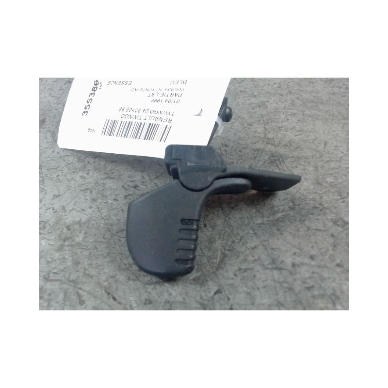 POIGNEE INTERIEURE PORTE AVANT DROIT RENAULT TWINGO 93-98