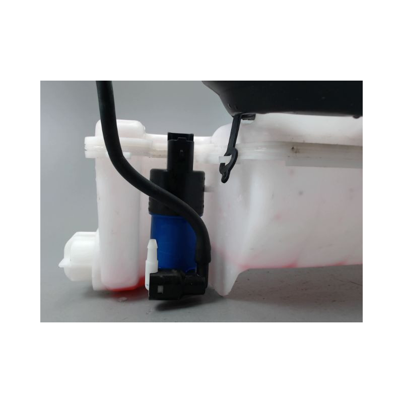RESERVOIR LAVE-GLACE AVANT DACIA SANDERO 2008-