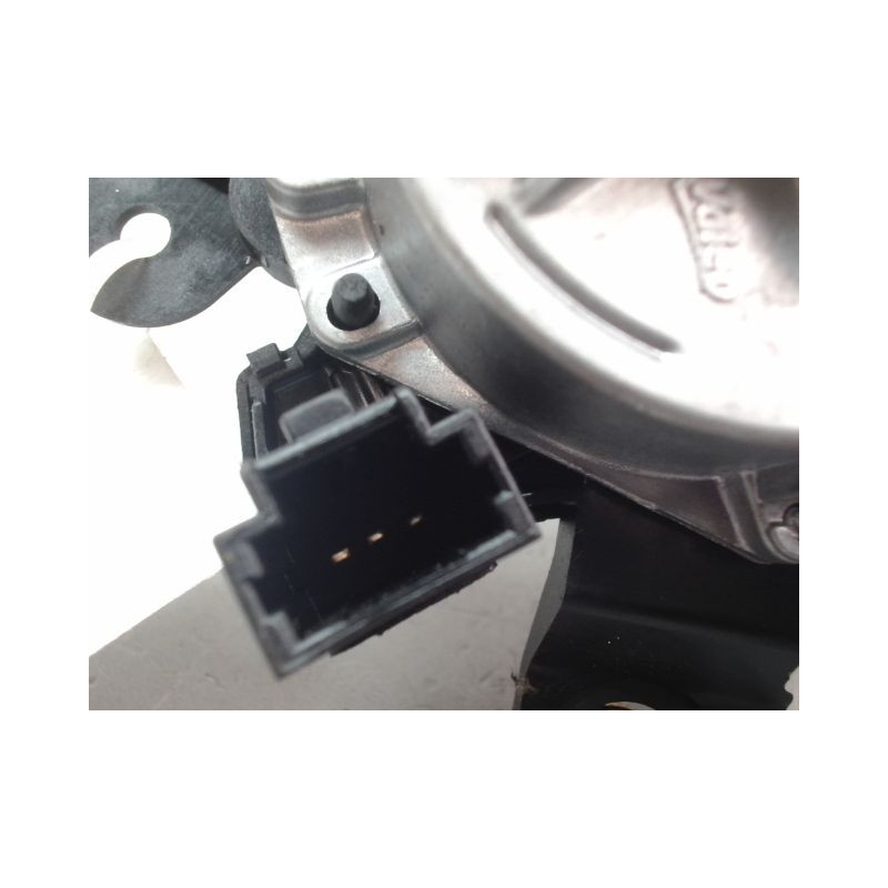 MOTEUR ESSUIE-GLACE ARRIERE RENAULT CLIO IV