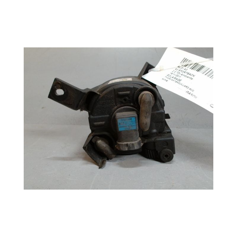 PHARE ANTIBROUILLARD AVANT GAUCHE AUDI A3 SPORTBACK