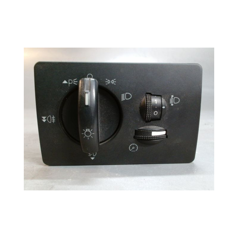 COMMANDE ECLAIRAGE FORD C-MAX