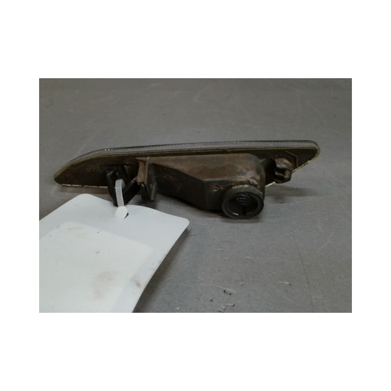 REPETITEUR AILE GAUCHE FIAT TIPO