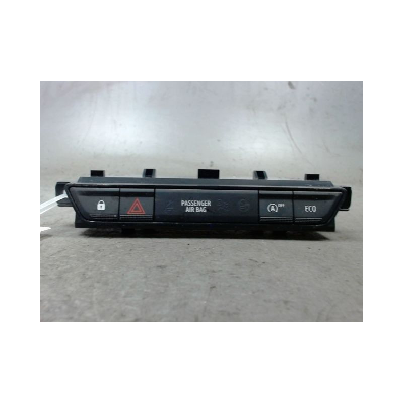 BOUTON DE WARNING DACIA JOGGER