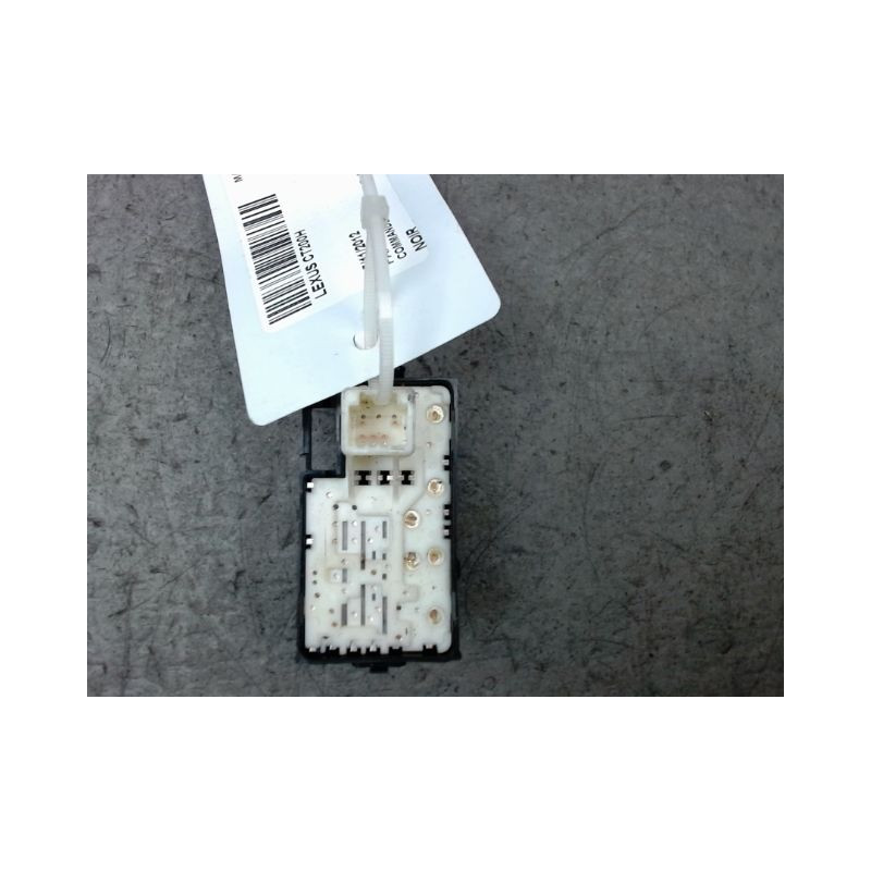 COMMANDE LEVE-GLACE PORTE ARG LEXUS CT200H