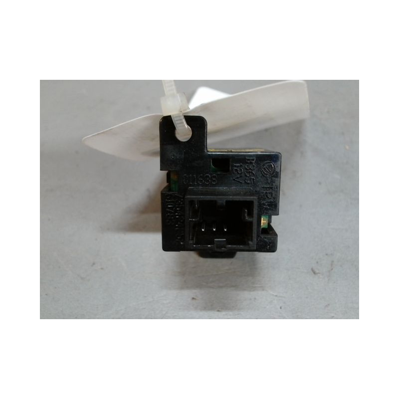 BOUTON DE WARNING FIAT BRAVO