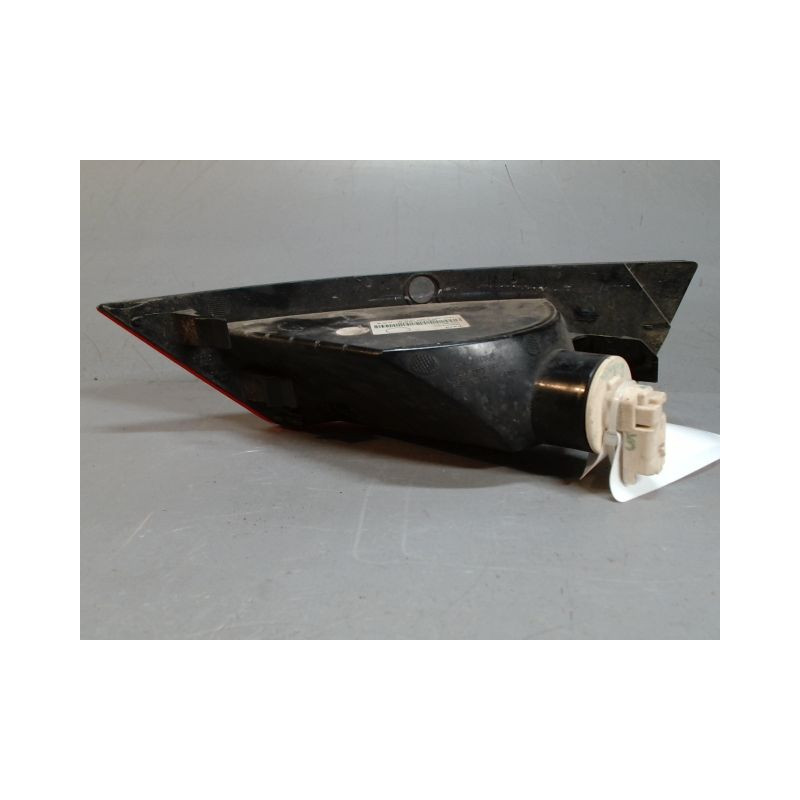 FEU BROUILLARD ARRIERE GAUCHE FORD KUGA