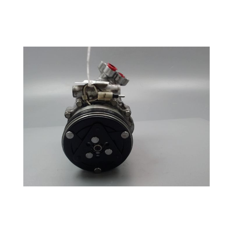 COMPRESSEUR AIR CONDITIONNE DACIA SANDERO I 2008-2012