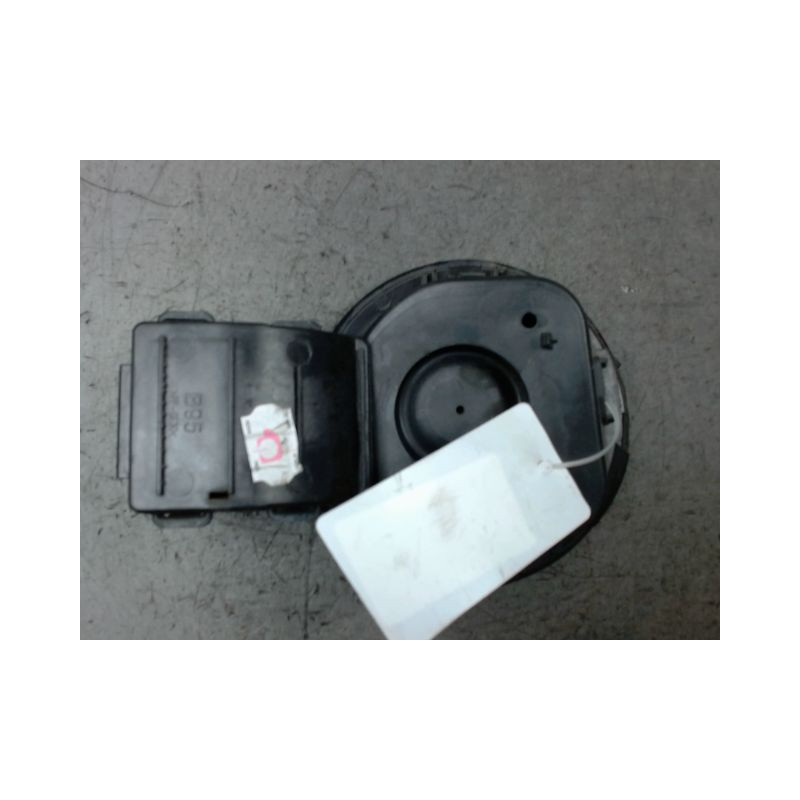 VOLET DE TRAPPE CARBURANT RENAULT MEGANE