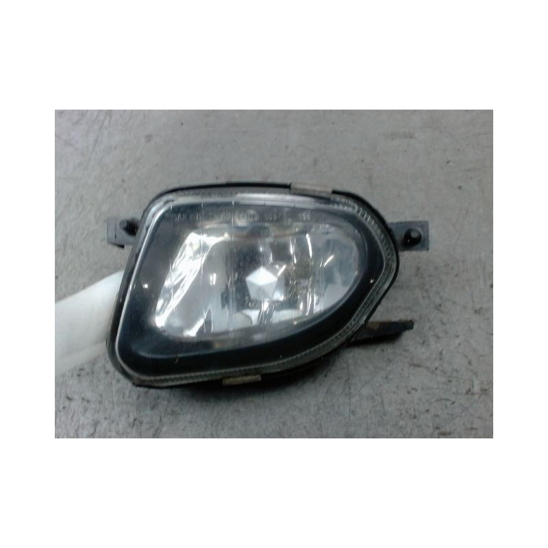 PHARE ANTIBROUILLARD AVANT GAUCHE MERCEDES CLASSE E 2002-