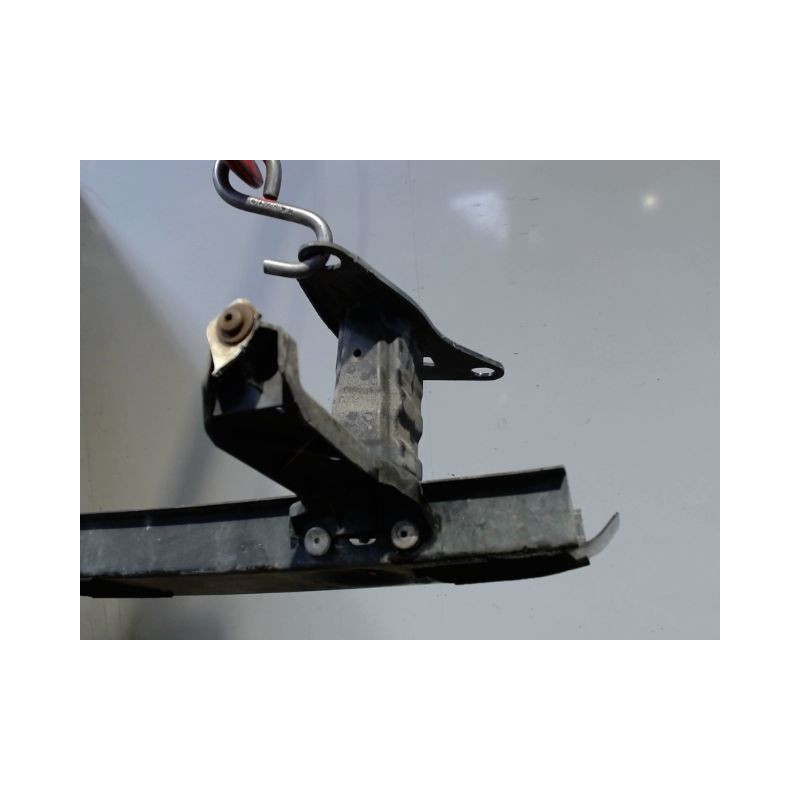 RENFORT PARE-CHOC ARRIERE  RENAULT TWINGO