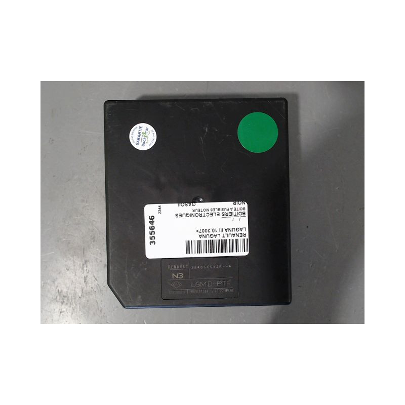 BOITE A FUSIBLES RENAULT LAGUNA III 2007-
