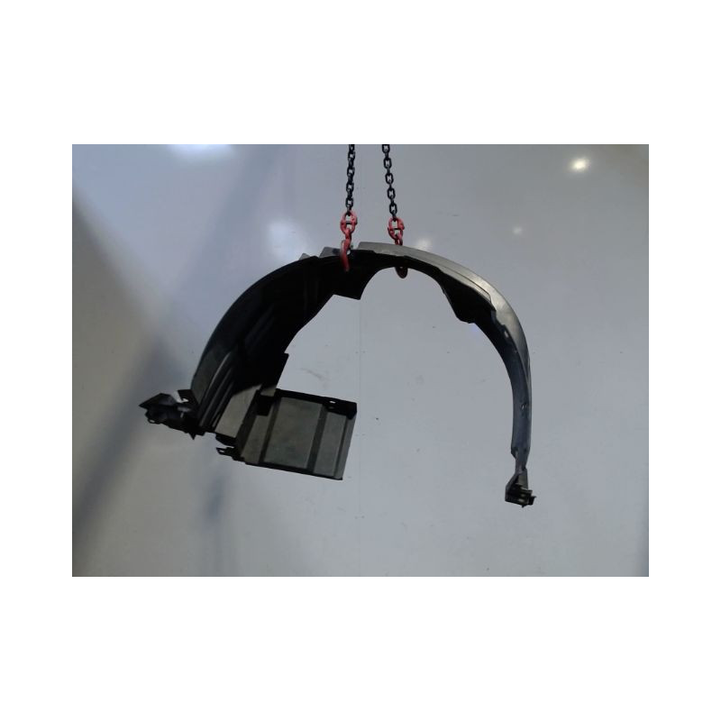 PARE-BOUE AVANT GAUCHE TOYOTA AYGO 3P