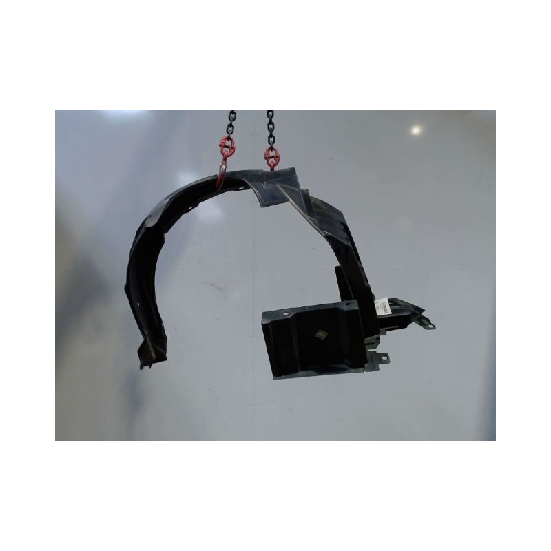 PARE-BOUE AVANT GAUCHE TOYOTA AYGO 3P