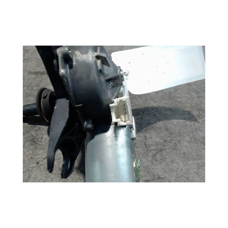 MOTEUR ESSUIE-GLACE ARRIERE DACIA SANDERO 2008-