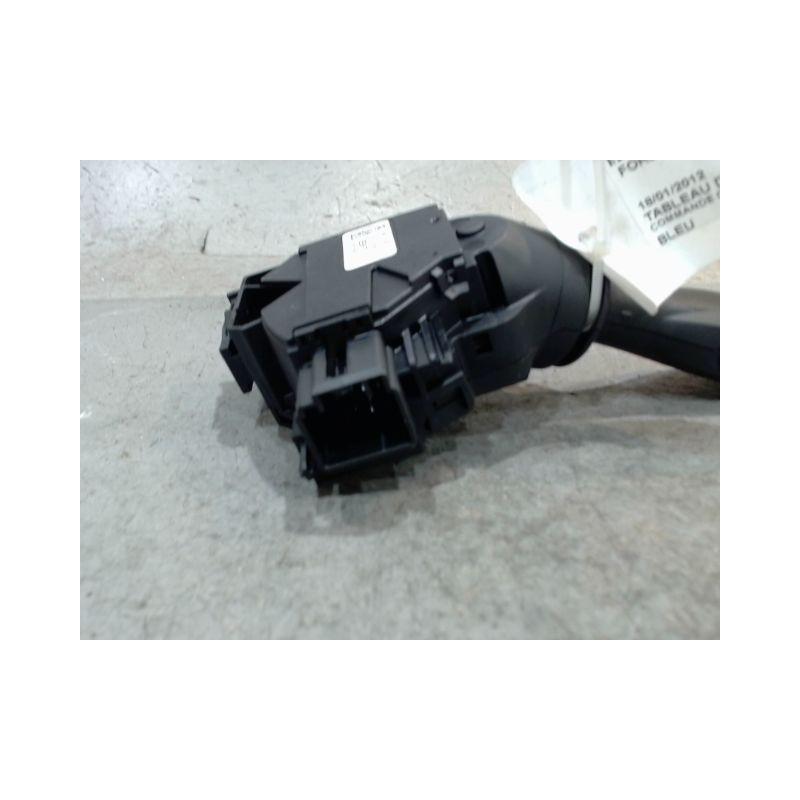 COMMANDE CLIGNOTANT FORD FIESTA