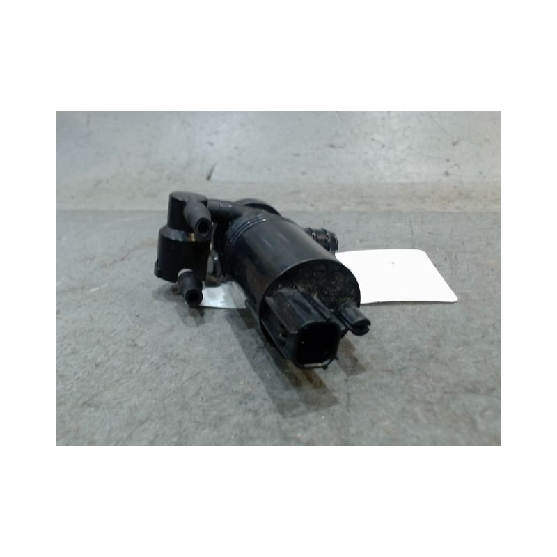 POMPE LAVE-GLACE AVANT FORD FIESTA