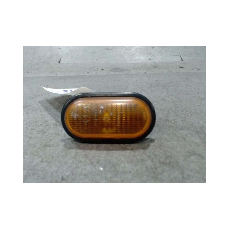 REPETITEUR AILE GAUCHE RENAULT MASTER