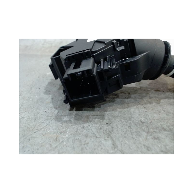 COMMANDE CLIGNOTANT FORD FIESTA