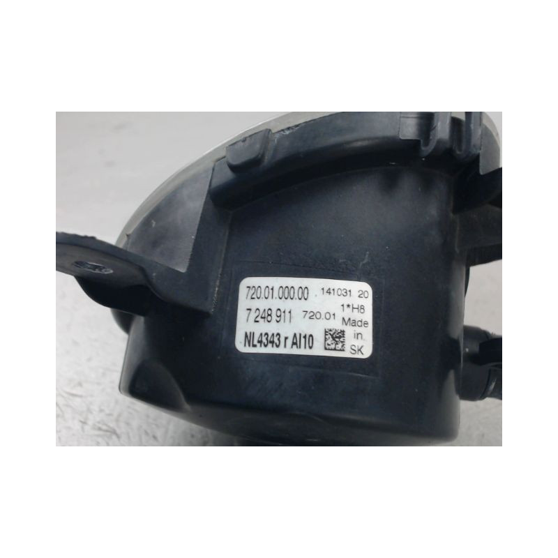 PHARE ANTIBROUILLARD AVANT GAUCHE B.M.W. SERIE 1