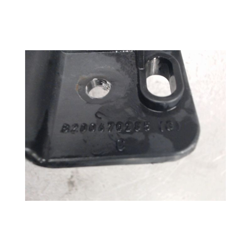 SUPPORT PARE-CHOC AVG RENAULT MODUS