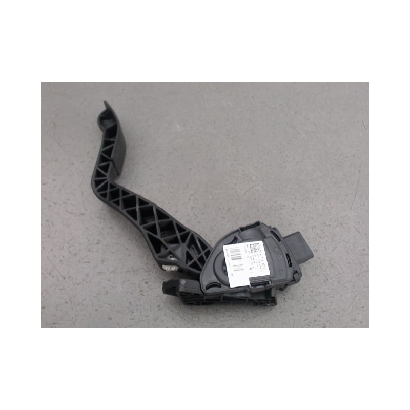 PEDALE ACCELERATEUR PEUGEOT 208