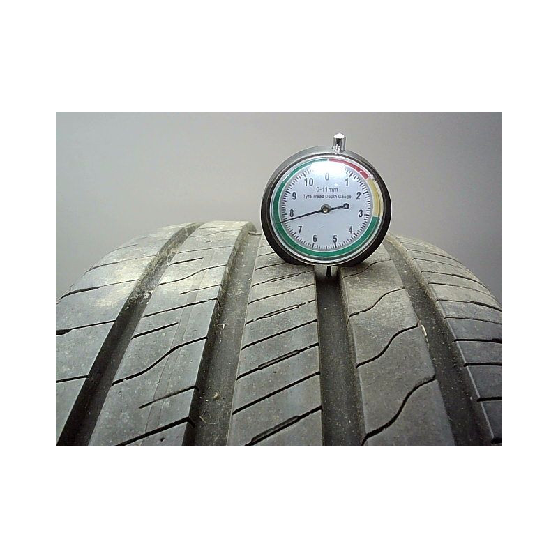 Pneu GOOD YEAR EFFICIENT GRIP 205 50 17 93 W